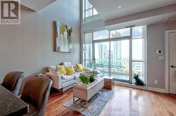 UPH3 - 1 AVONDALE AVENUE Toronto, ON M2N 7J1