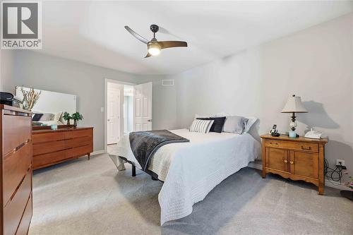 5700 Blackwell Sideroad Unit# 13, Sarnia, ON - Indoor Photo Showing Bedroom