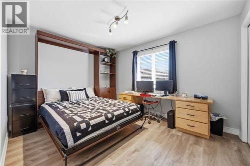 5700 Blackwell Sideroad Unit# 13, Sarnia, ON - Indoor Photo Showing Bedroom