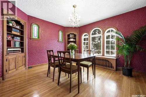 3003 Hill Avenue, Regina, SK - Indoor Photo Showing Dining Room