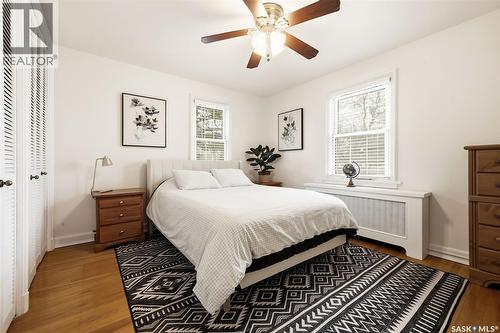 3003 Hill Avenue, Regina, SK - Indoor Photo Showing Bedroom