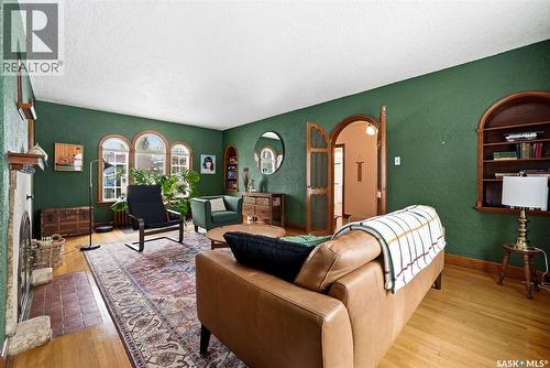 3003 Hill Avenue, Regina, SK - Indoor