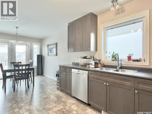 831 Korol Way, Saskatoon, SK - Indoor