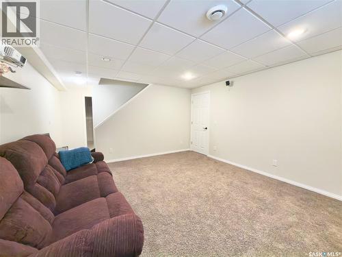 831 Korol Way, Saskatoon, SK - Indoor