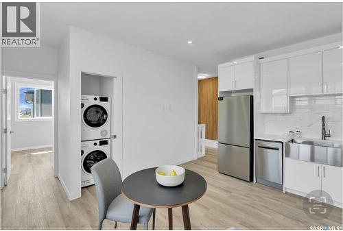 533 Sharma Crescent, Saskatoon, SK - Indoor Photo Showing Kitchen