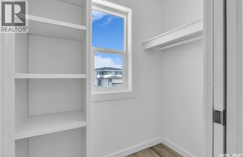 533 Sharma Crescent, Saskatoon, SK - Indoor