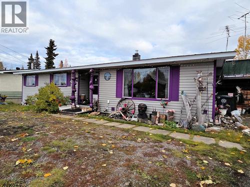 15 Harmon Crescent, Granisle, BC - Outdoor