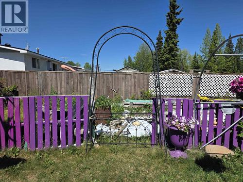 15 Harmon Crescent, Granisle, BC - Outdoor