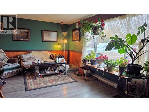 15 Harmon Crescent, Granisle, BC - Indoor Photo Showing Other Room