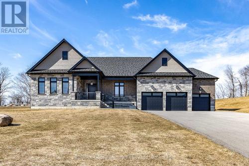 6 CALDWELL DRIVE  Oro-Medonte, ON L0L 2L0