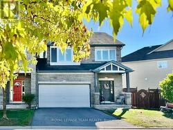 1097 NORTHGRAVES CRESCENT  Ottawa, ON K2M 0C6