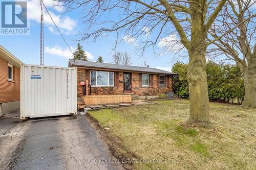 26 Sinclair Avenue, St. Thomas, ON - Outdoor