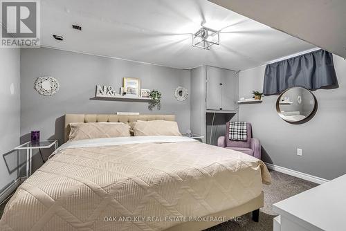 26 Sinclair Avenue, St. Thomas, ON - Indoor Photo Showing Bedroom