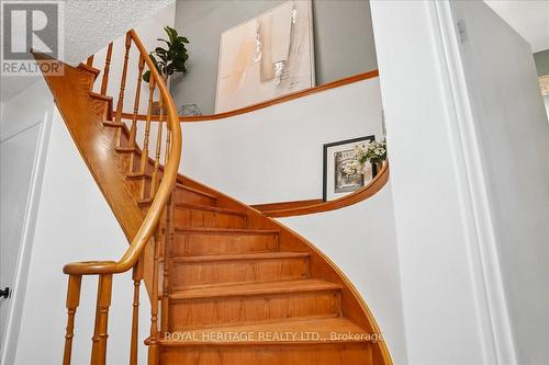 148 Adele Crescent, Oshawa, ON - Indoor Photo Showing Other Room