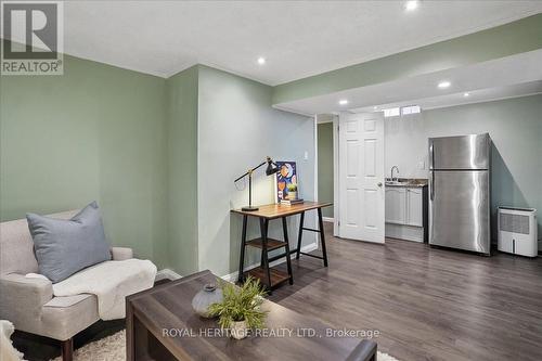 148 Adele Crescent, Oshawa, ON - Indoor