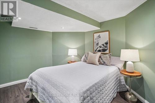 148 Adele Crescent, Oshawa, ON - Indoor Photo Showing Bedroom