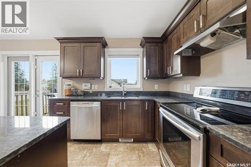 1 Derbowka Drive, Borden, SK - Indoor Photo Showing Kitchen