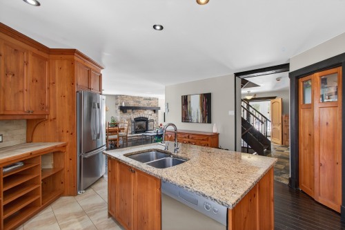 Cuisine - 32 Ch. Dupuis, La Minerve, QC - Indoor Photo Showing Kitchen With Double Sink