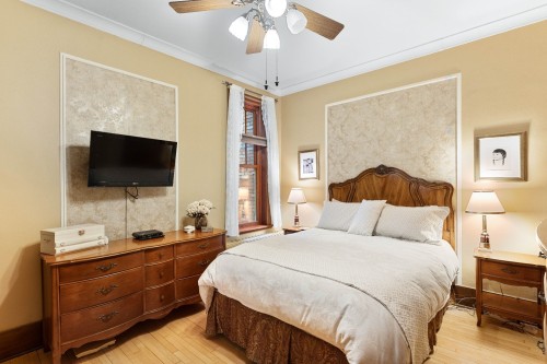 Bedroom - 4110 Av. Girouard, Montréal (Côte-Des-Neiges/Notre-Dame-De-Grâce), QC - Indoor Photo Showing Bedroom