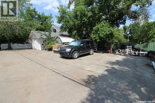 663 2Nd Street E, Shaunavon, SK - Outdoor