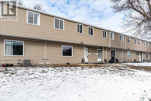 71 3904 Castle ROAD  Regina, SK S4S 6A4