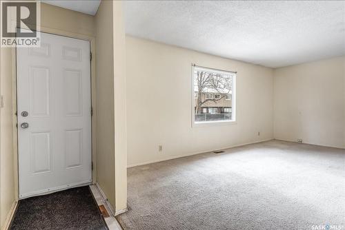 71 3904 Castle Road, Regina, SK - Indoor Photo Showing Other Room