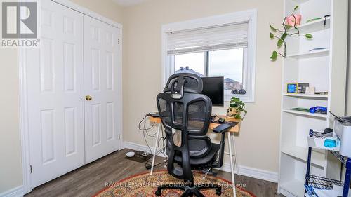 66 Downing Crescent, Barrie, ON - Indoor