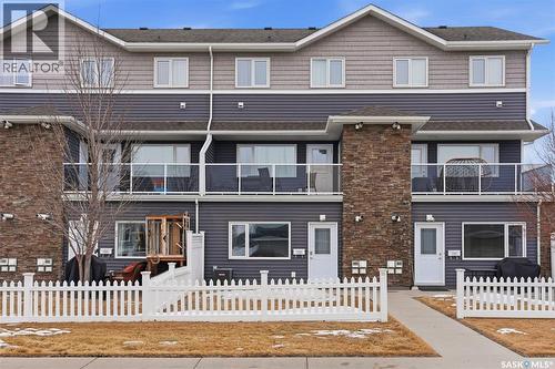 103 275 Pringle LANE  Saskatoon, SK S7T 0T5