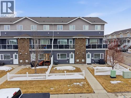 103 275 Pringle Lane, Saskatoon, SK - Outdoor With Facade