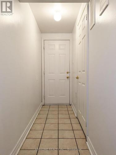 74 Sunway Square, Markham, ON - Indoor Photo Showing Other Room