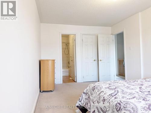 74 Sunway Square, Markham, ON - Indoor Photo Showing Bedroom