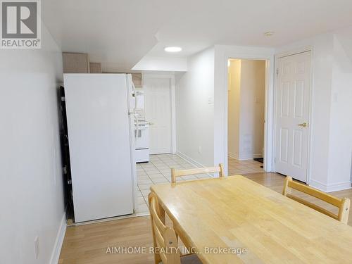 74 Sunway Square, Markham, ON - Indoor Photo Showing Other Room