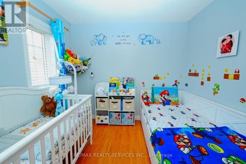 32 Ashdale Road, Brampton, ON - Indoor