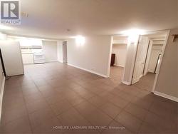 727 HEWSON DRIVE Pickering, ON L1W 1T6