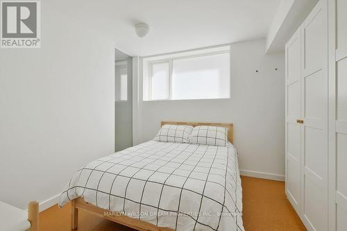 67 Pinhey Street, Ottawa, ON - Indoor Photo Showing Bedroom