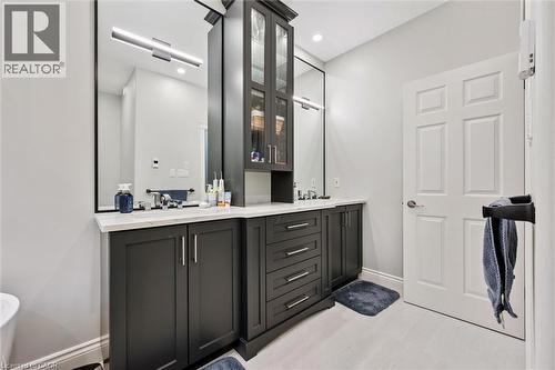 285 Deer Ridge Drive, Kitchener, ON - Indoor Photo Showing Bathroom