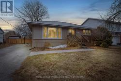 386 MCEWEN DRIVE Kingston (City Southwest), ON K7M 3W3