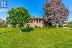 339 WEIGHTON DRIVE Oakville (Wo West), ON L6R 2R5