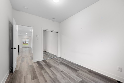 Chambre à coucher principale - 101-965 Rue Brébeuf, Sainte-Catherine, QC - Indoor Photo Showing Other Room