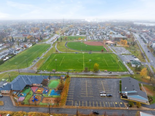À proximité - 101-965 Rue Brébeuf, Sainte-Catherine, QC - Outdoor With View