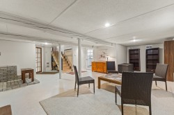 Family Room - 
