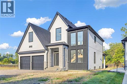 3450 OKE  Lasalle, ON N9J 0E5