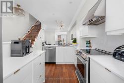 23 EAST YORK AVENUE Toronto, ON M4K 3Z8