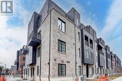 23 CALAMINT LANE Toronto, ON M1W 2H1