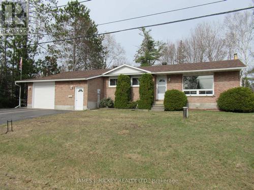 7 MARTIN STREET  Laurentian Hills, ON K0J 1J0