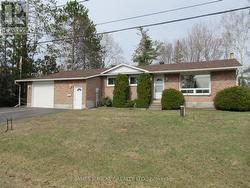7 MARTIN STREET Laurentian Hills, ON K0J 1J0