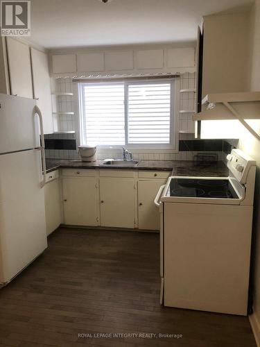 129 Pamilla Street, Ottawa, ON - Indoor Photo Showing Other Room