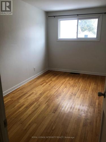 129 Pamilla Street, Ottawa, ON - Indoor Photo Showing Other Room