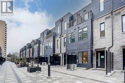 27 - 3079 PHARMACY AVENUE Toronto, ON M1T 1H8