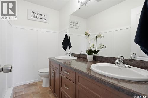 1643 General Crescent, Moose Jaw, SK - Indoor Photo Showing Bathroom